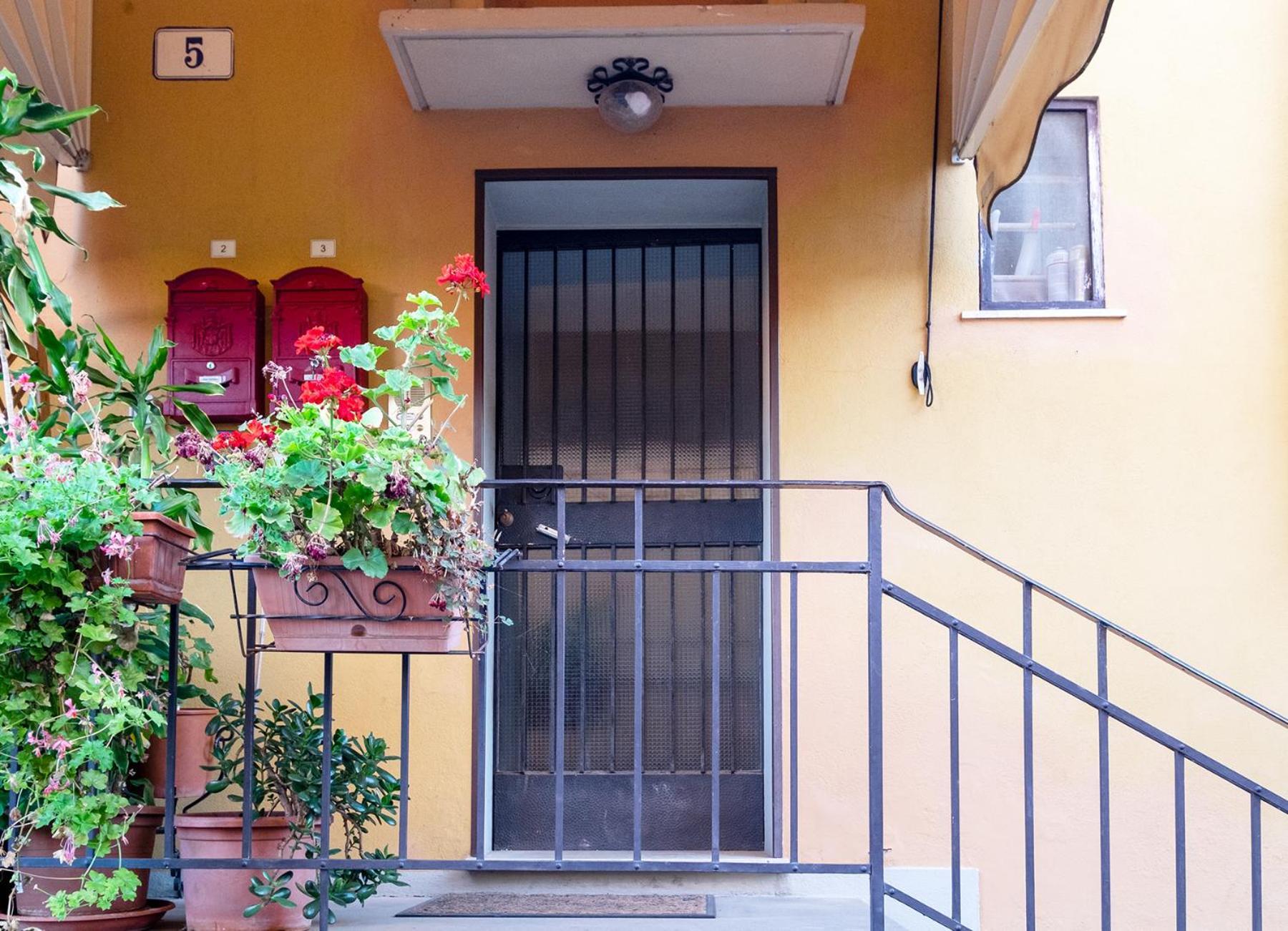 Elle Home: Comfort E Comodo Al Centro Bologna Exterior photo
